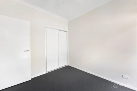Property photo of 39 Wickham Way Walloon QLD 4306