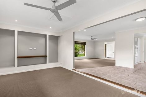 Property photo of 14 Maxwell Place Wynnum West QLD 4178