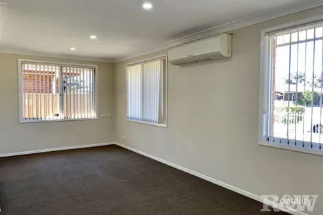 22 Shinnick Dr, Oakhurst, NSW 2761