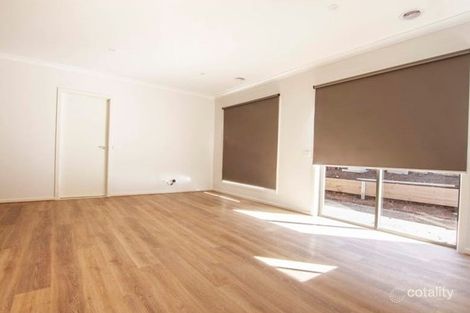 Property photo of 2 Motion Drive Mount Duneed VIC 3217