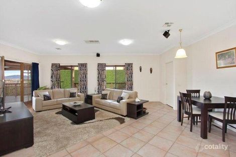 Property photo of 98 Gurrang Avenue Ngunnawal ACT 2913