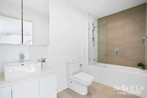 Property photo of 426/10 Hezlett Road North Kellyville NSW 2155