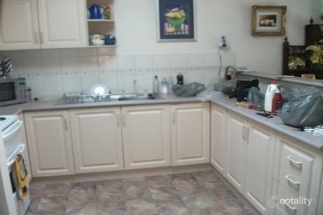 Property photo of 2/245 Eyre Street Echuca VIC 3564