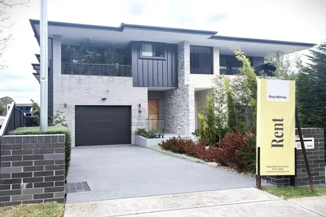 9B KENSINGTON ST, PUNCHBOWL, NSW 2196