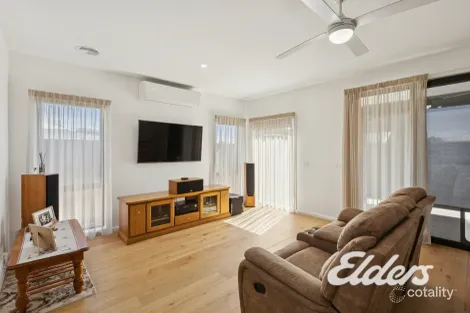 Property photo of 32 Sharp Street Yarrawonga VIC 3730