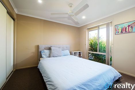 Property photo of 15 Parkview Close Southside QLD 4570
