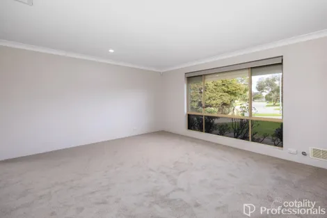 Property photo of 14 Criterium Place Middle Swan WA 6056