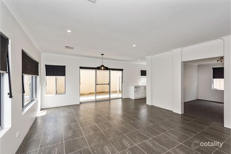 Property photo of 93 Vignerons Loop Hocking WA 6065