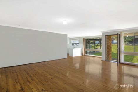 Property photo of 52 Fenton Crescent Minto NSW 2566