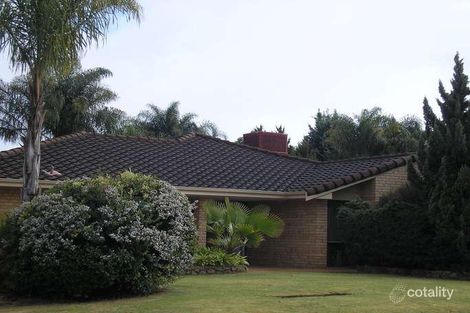 Property photo of 2 Hillock Circle Leeming WA 6149