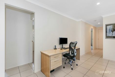 Property photo of 1 Treeline Place Durack QLD 4077
