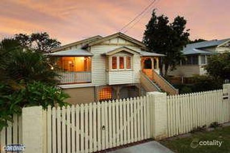 418 Waterworks Rd, Ashgrove, QLD 4060