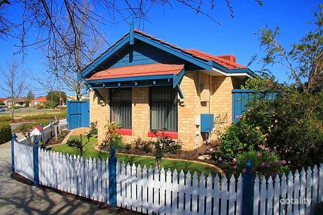Property photo of 27 Centre Circle Ellenbrook WA 6069