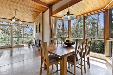 Property photo of 124 Brougham Street Eltham VIC 3095