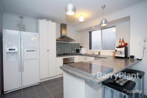 Property photo of 6 Ivory Drive Pakenham VIC 3810