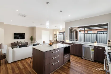 Property photo of 85 Biltmore Crescent Roxburgh Park VIC 3064
