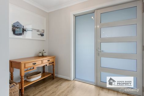 Property photo of 3 Sandy Crescent Wynyard TAS 7325