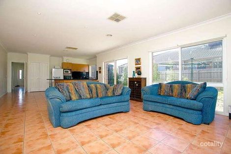Property photo of 16 Williamson Close Mordialloc VIC 3195