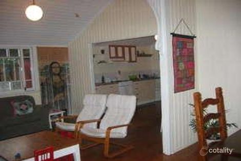 Property photo of 33 McFadden Street Wynnum QLD 4178