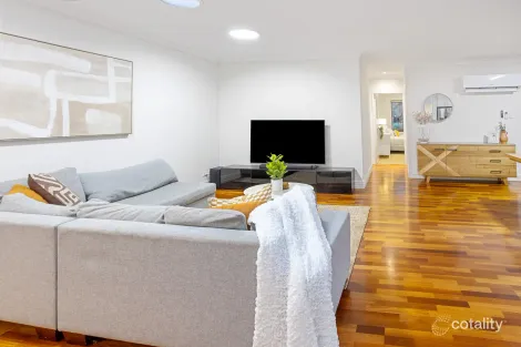 11 Knave Lane, Innaloo, WA 6018