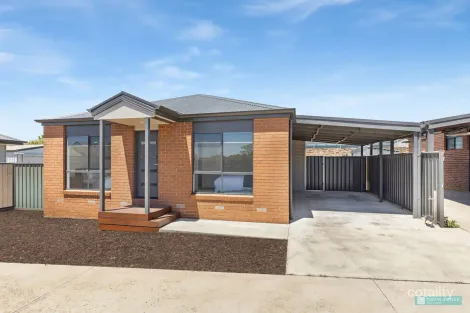 2/15 Daniel St, Long Gully, VIC 3550