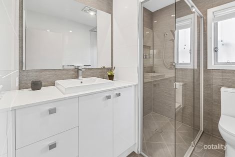 Property photo of 6 Tallaganda Lane Pimpama QLD 4209