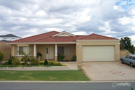 4 Rayner Dr, Landsdale, WA 6065