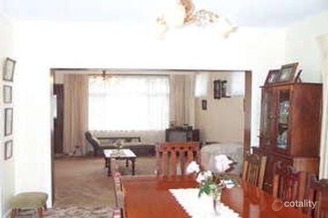 Property photo of 11 Currawong Crescent Mount Gambier SA 5290