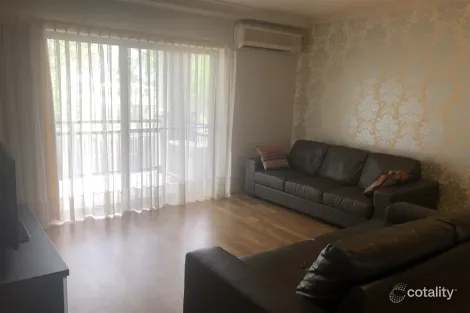 Property photo of 32/2 Geraldton Drive Varsity Lakes QLD 4227