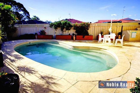 Property photo of 22 Elouera Crescent Forster NSW 2428