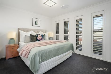 Property photo of 61 Sinnamon Road Sinnamon Park QLD 4073