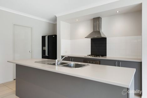 Property photo of 18 Sanctum Circuit Doreen VIC 3754