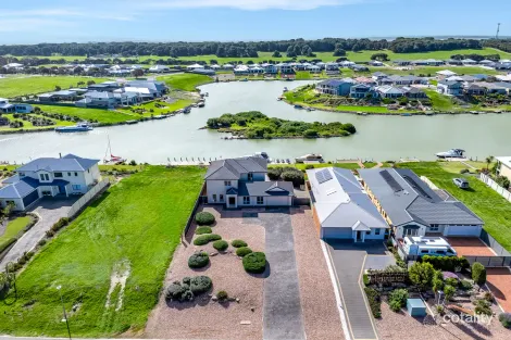 Property photo of 86 Britannia Parade Hindmarsh Island SA 5214