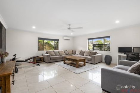 Property photo of 18 Cullen Drive Little Mountain QLD 4551