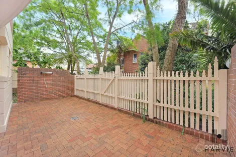 35/22 Ridge St, North Sydney, NSW 2060