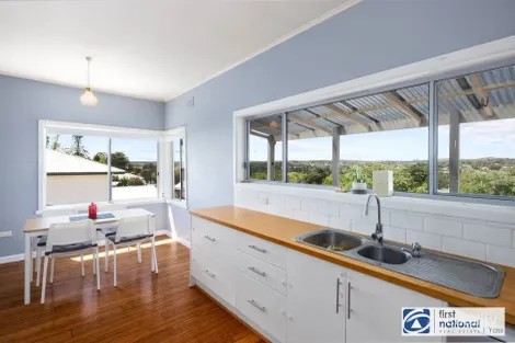 Property photo of 12 Amaroo Place Yass NSW 2582
