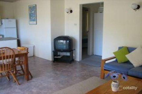 Property photo of 2/7 Lillian Street Shoal Bay NSW 2315