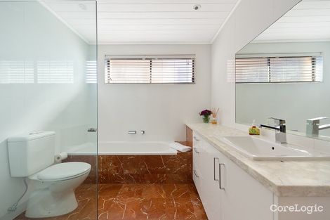 Property photo of 46 Curl Curl Parade Curl Curl NSW 2096