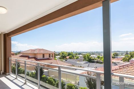 Property photo of 4/7 Birdwood Road Melville WA 6156