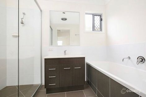 Property photo of 19 Anchorage Drive Birtinya QLD 4575