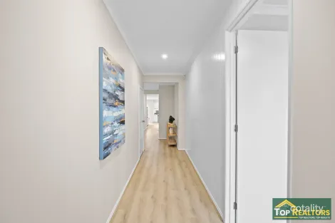 Property photo of 7 Margot Circuit Kalkallo VIC 3064