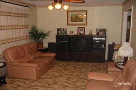 Property photo of 27 Matthews Square Ingleburn NSW 2565