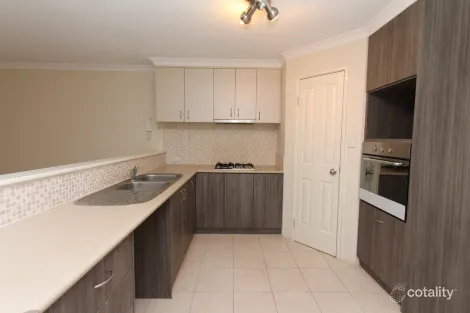 15/15 Station St, Cannington, WA 6107