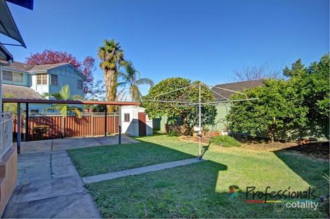 Property photo of 8 Keevin Street Roselands NSW 2196