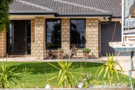 Property photo of 132 Harch Road Highfields QLD 4352