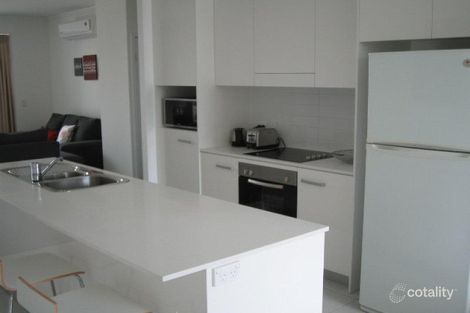 Property photo of 30/2 Gaven Crescent Mermaid Beach QLD 4218