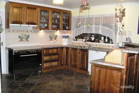 Property photo of 29 Regan Drive Romsey VIC 3434