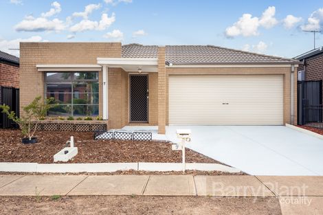 Property photo of 7 Beaurepaire Drive Point Cook VIC 3030