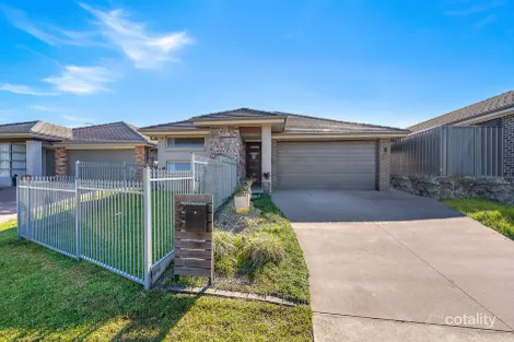 27 Oakmont Pl, Woongarrah, NSW 2259