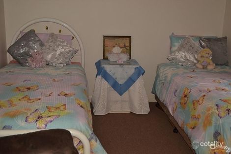 69 Livingstone Bvd, Pakenham, VIC 3810